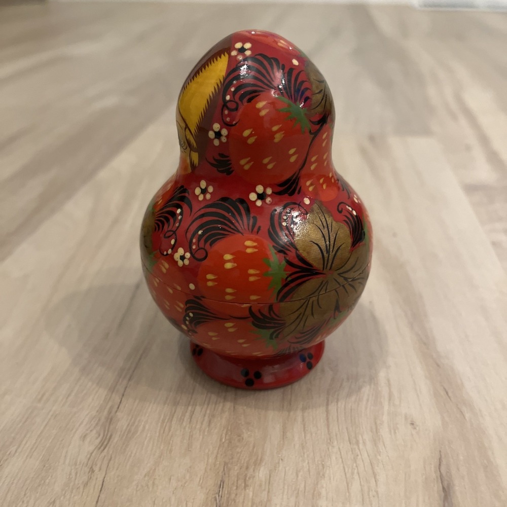 Vintage R. Ceprueb Nocag 5pc Nesting Dolls - Strawberry Theme - Artist Signed - Picture 2 of 12